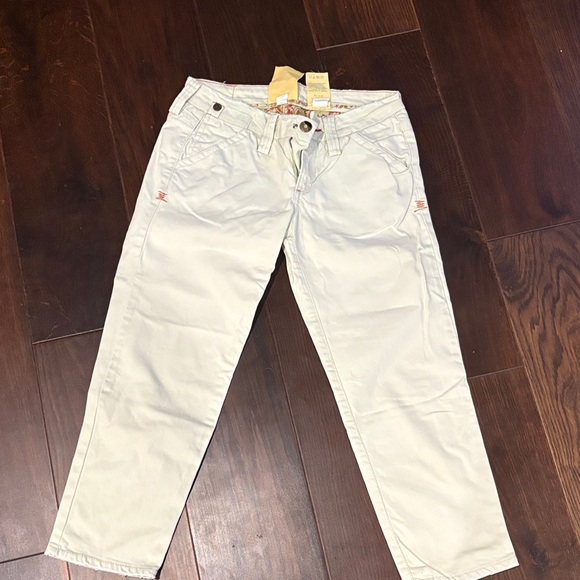 Marlow Women's Cream Chinos - Picture 1 of 3